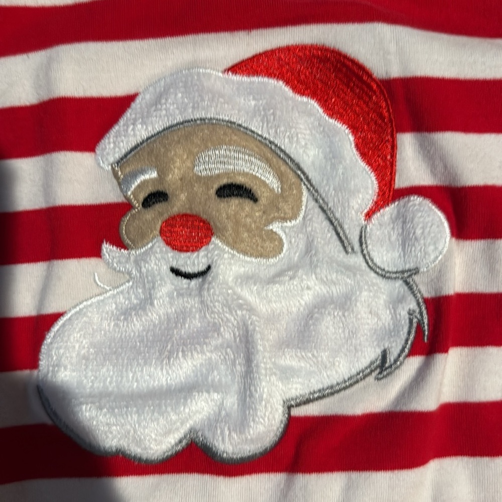 Girls size 7 Christmas pajamas two shirts to choose from and matching pants - Picture 3 of 6